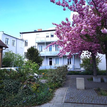 Pb Ferienwohnungen - Fewo 3 - Stilvoll Eingerichtetes Studio Im Herzen Senftenbergs エクステリア 写真